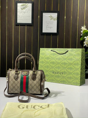 Gucci  speedy  mini  bag  with  dust  and  carry  bag(866)