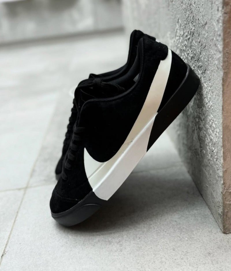 Nikee blazer city low black white