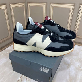 New Balanc ee 327 Moonbeam black Gum OAK As3