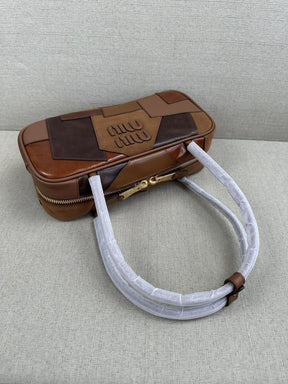 Miu Miu Versatile Long Handle Brown Leather Shoulder Bag With Dust Bag 502 Brown