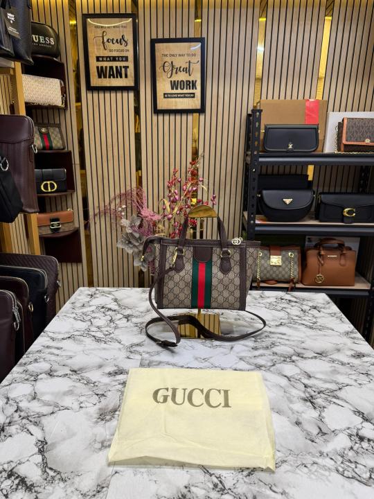 GUCCI  GG  OPHIDIA  TOTE  BAG  WITH  DUST  BAG