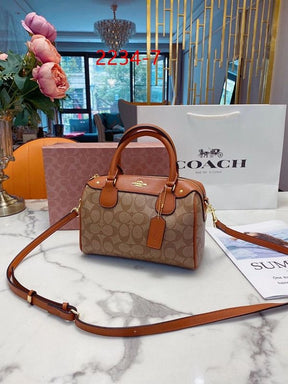 Coach  speedy  high  class  with  og  box
