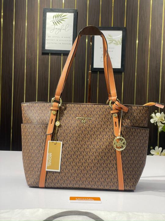 Michael  kors sullivan tote bag with dust bag(55007 coffe brown)