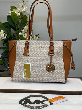 Michael  kors  tote  bag  with  dust bag (19028 biege brown)