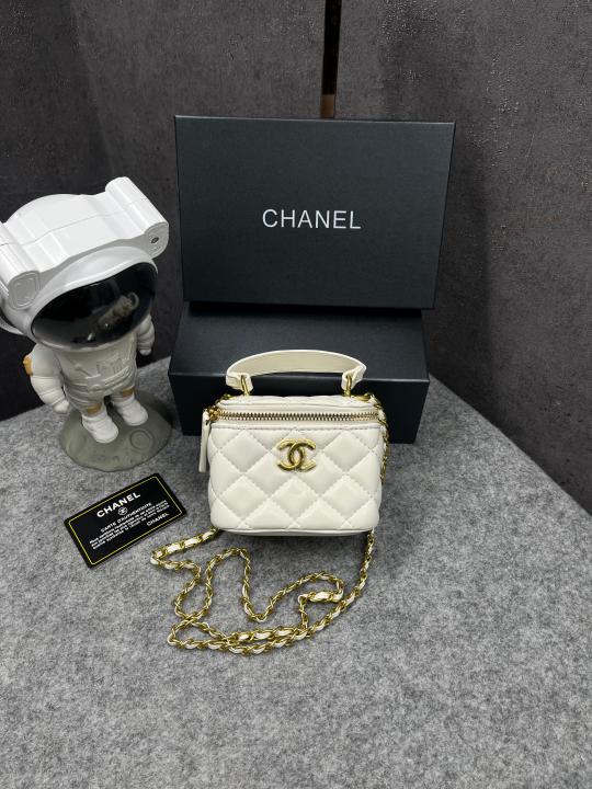 Chanel  Mini  Lambskin  Vanity  Bag  White  With  OG  Box  &  Dust  Bag  75763 1  White