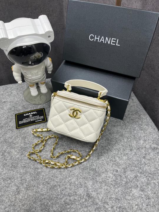 Chanel  Mini  Lambskin  Vanity  Bag  White  With  OG  Box  &  Dust  Bag  75763 1  White