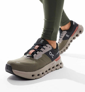 on Running Cloud Runner Olivegreen mohagany