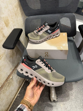 on Running Cloud Runner Olivegreen mohagany