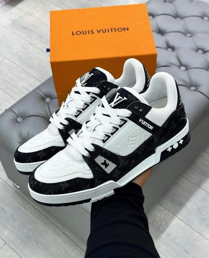 Louis Vuitton LV Trainer Sneaker Monogram Black With Kit 140