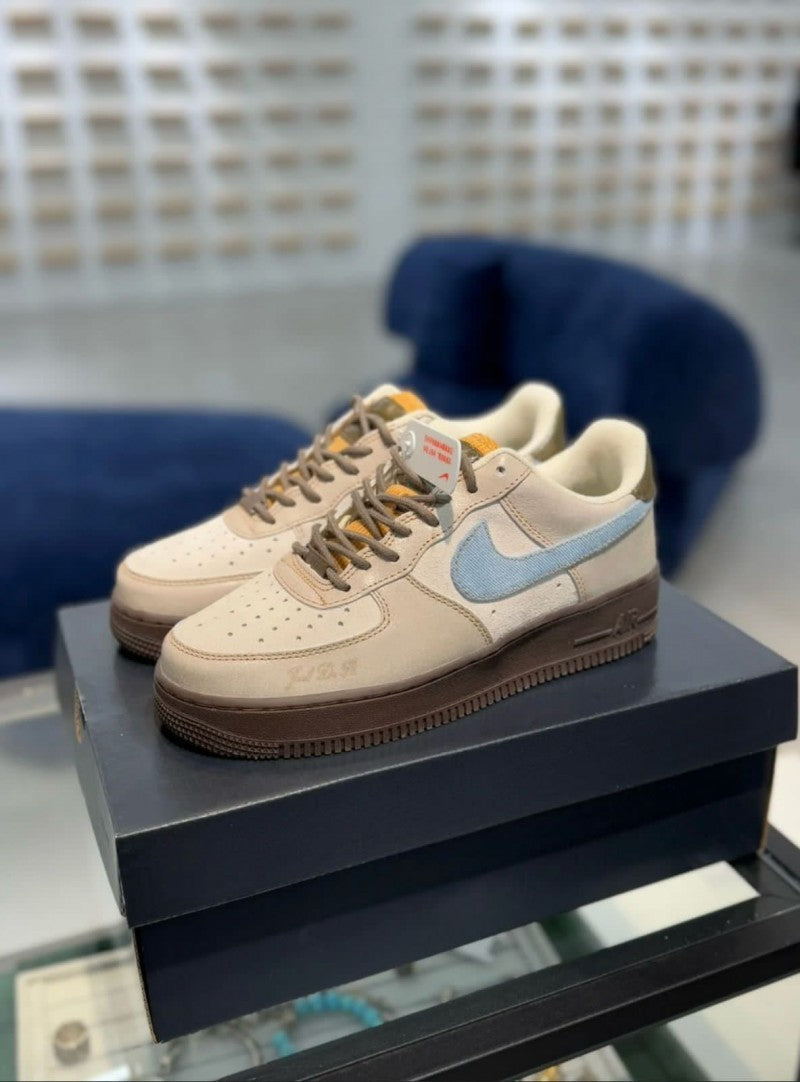 nik Airforce 1 07 love and peace