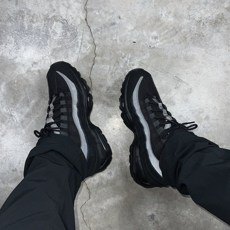 Nik.e Airmax 95 Black Smoke Grey