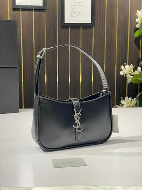 Ysl hobo bag with og box(903 black silver)