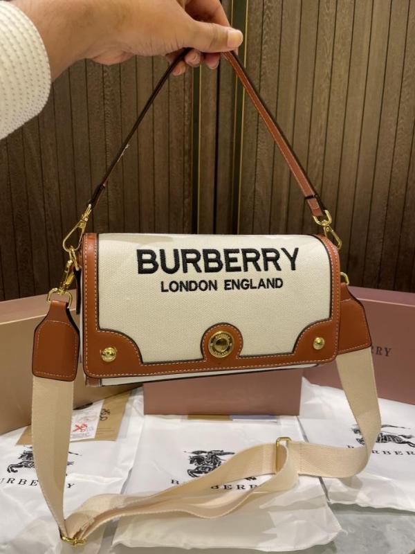 burberr  y vintage logo shoulder bag with box 388