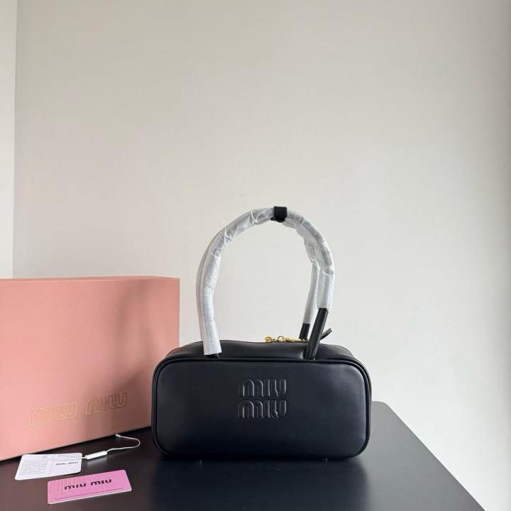 Miu Miu Beau Leather Black Top Handle Bag With Dust Bag Black 502 1