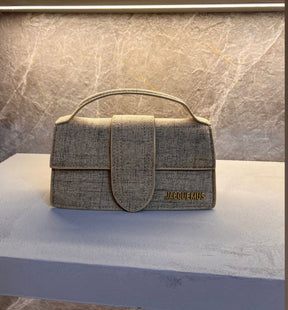 Jacquemus le bambino with og box(1091 bambo hemp color )