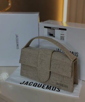 Jacquemus le bambino with og box(1091 bambo hemp color )