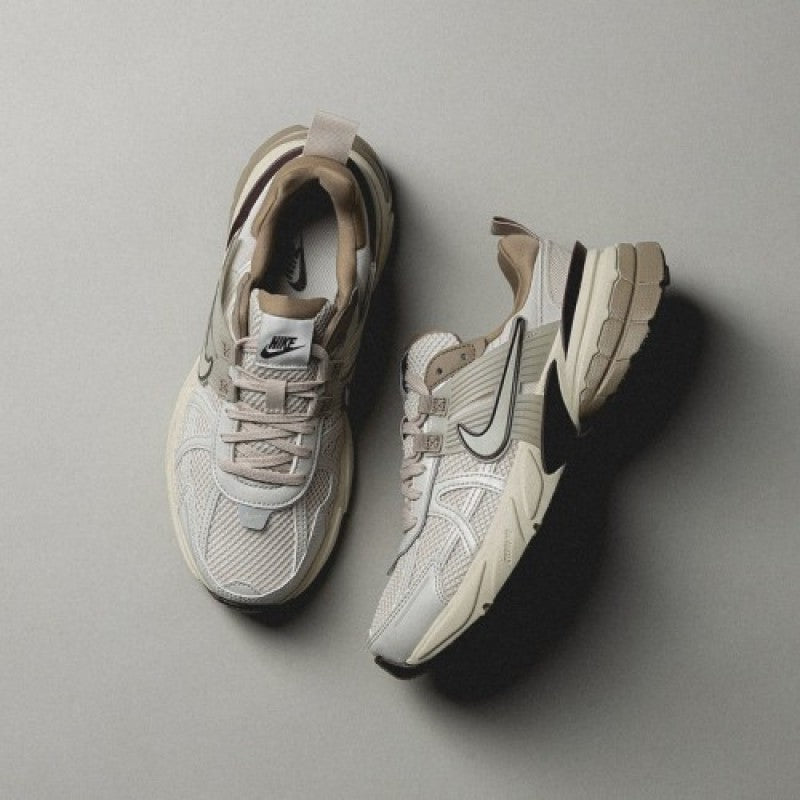 Nik ee V2k Run Light Orewood Brown