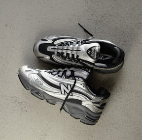 newbalnce 1000 silver Metallic