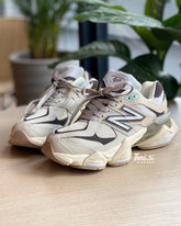 New Balance 9060 Cocoa