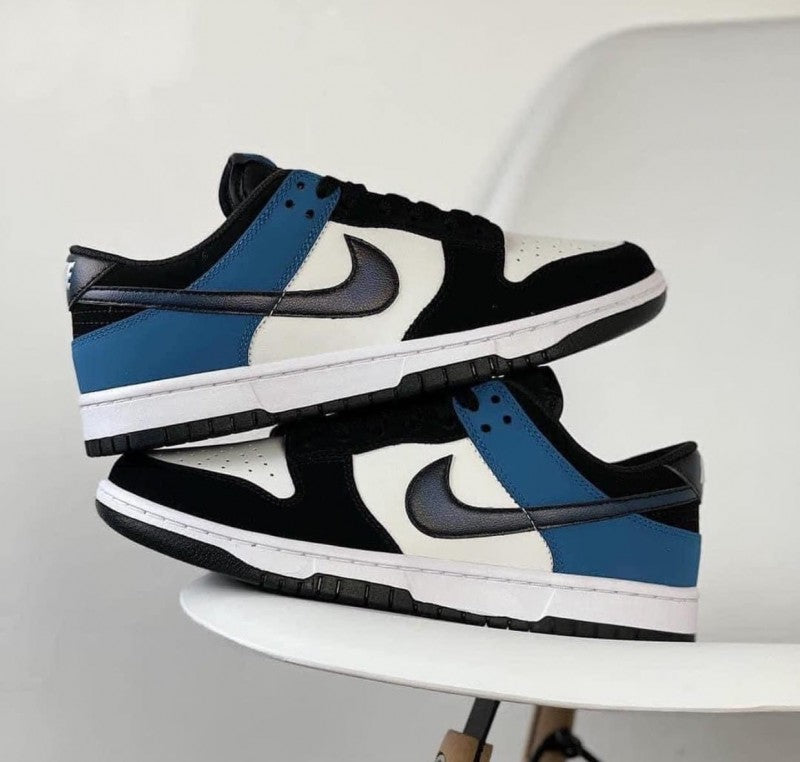 sb dunk low industrial blue
