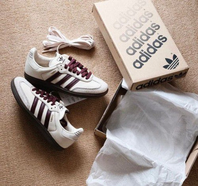 Adida s Samba OG Men s Wonder White Maroon men s fix