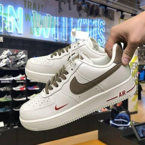 E Airforce 1 mini red swoosh