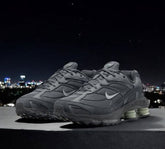 Nik e Shox Ride 2 Anthracite Jade horizon