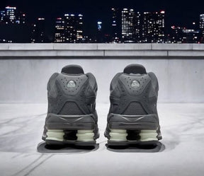 Nik e Shox Ride 2 Anthracite Jade horizon