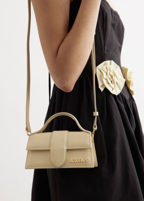 Jacquemus le bambino with og box(1091 apricot)