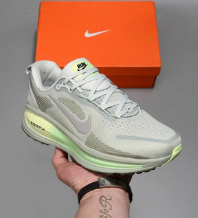 Nikee vomero 18 barley volt grey