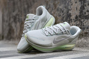 Nikee vomero 18 barley volt grey