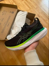 asicss gel nimbus 25 black green