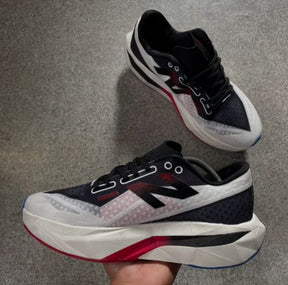 New Balance Sc Elite 4 Black Red