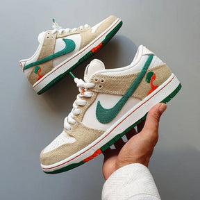 E sb dunk low jerritos