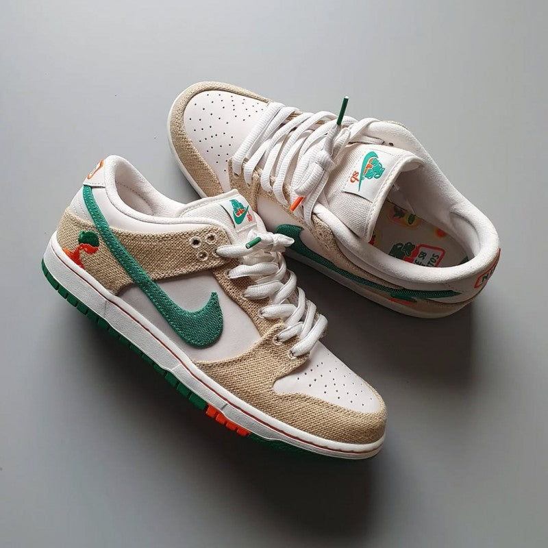 E sb dunk low jerritos