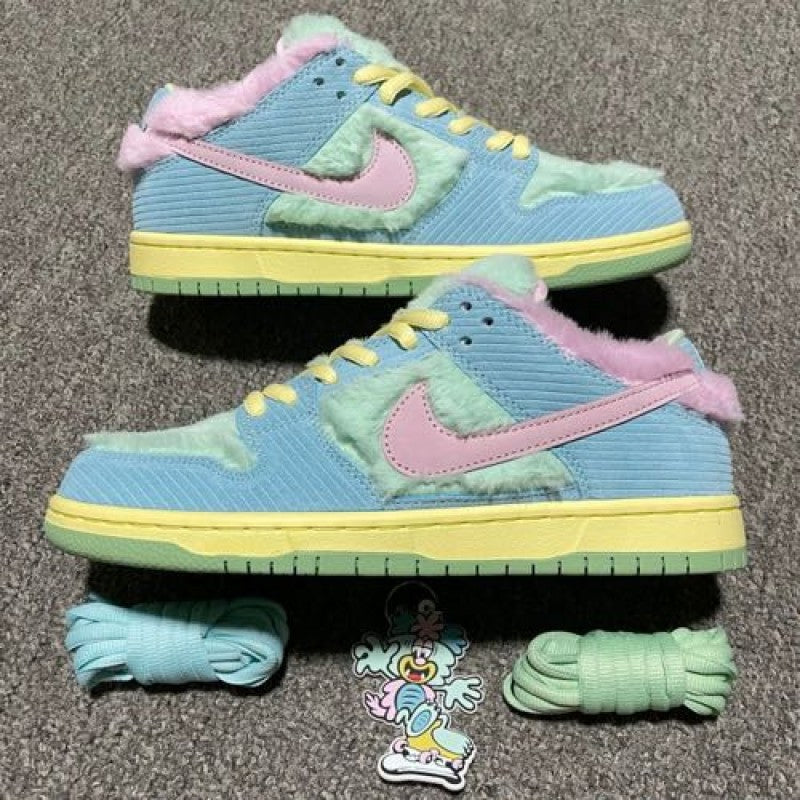 Nikee Sb Dunk Low x Verdy Visty With Keychain