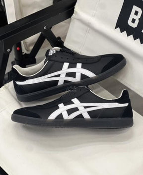 Onitsuka Tiger Tokuten Slip On Black