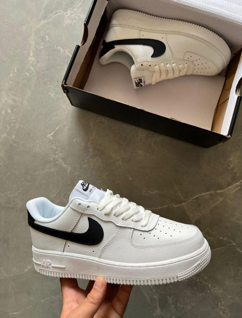 Airforce 1 low white black