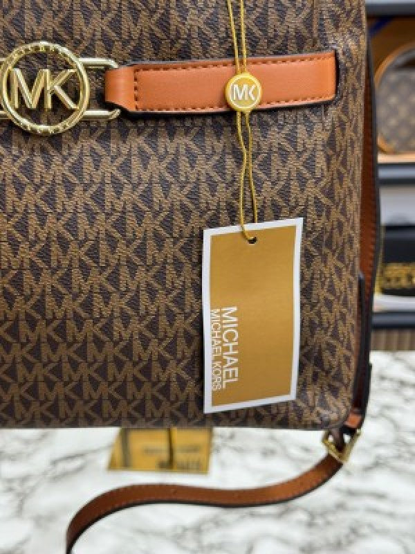 Michael  Kors Satchel Hand Bag With Dust Bag (100878 Coffee)
