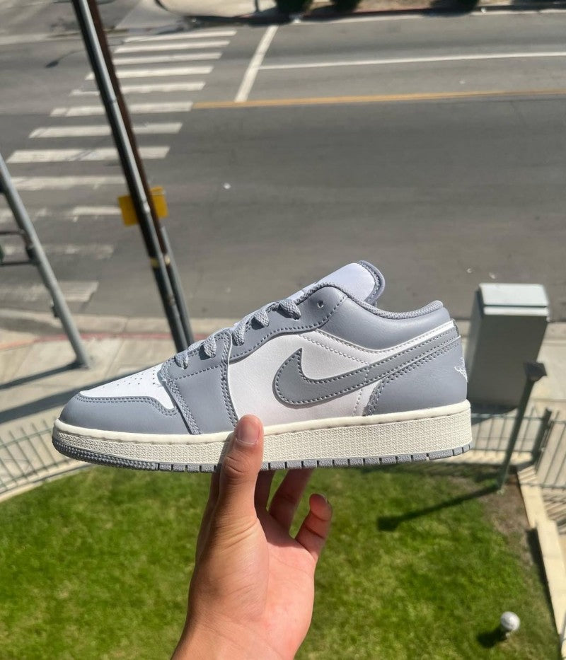Air Jordan 1 Low Vintage Grey