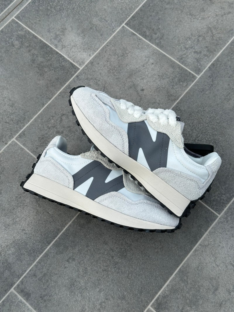New Balance 327 grey 709