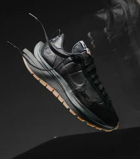 Nikee Sacai Vaporwaffle black gum (1086