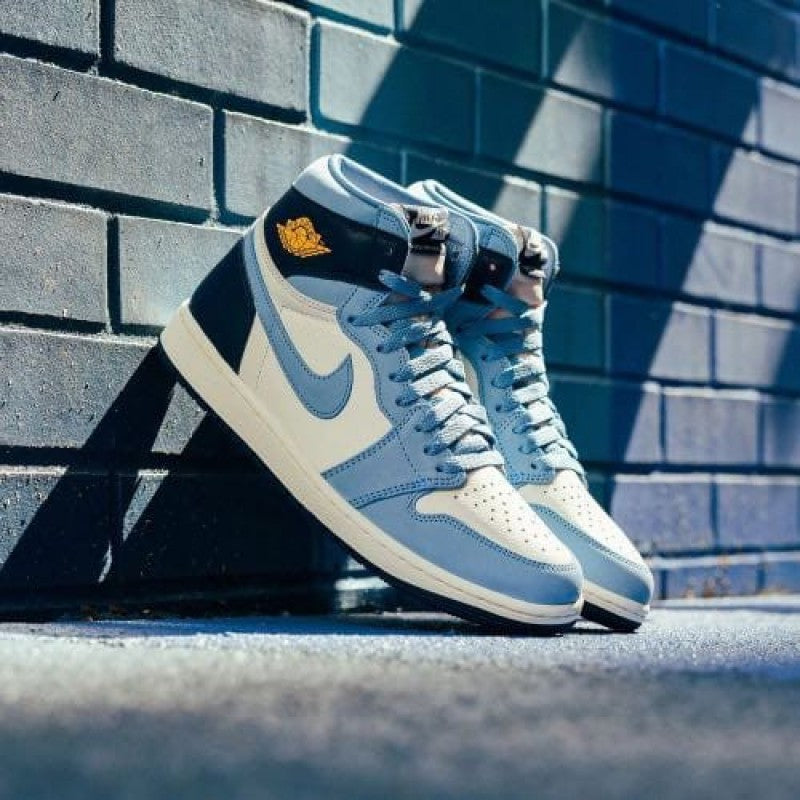 Nikee Air Jordan 1 High First In Flight (1088