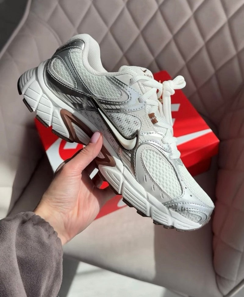 Nikee V5 RNR Sail Fauna Brown