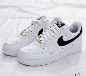 Nikee Airforce 1 Low Gold Mini Swoosh