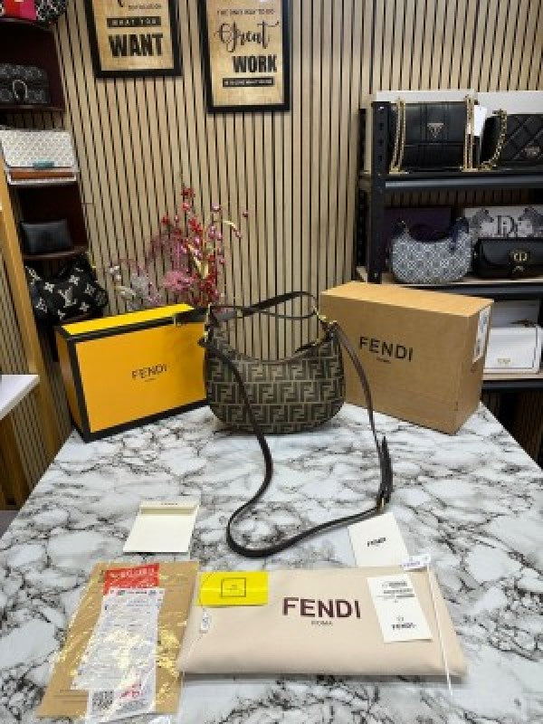 Fendi  Fendigraphy  Hobo  Ff  Jacquard  Bag  With  Og  Box  And  Dustbag  (Brown)