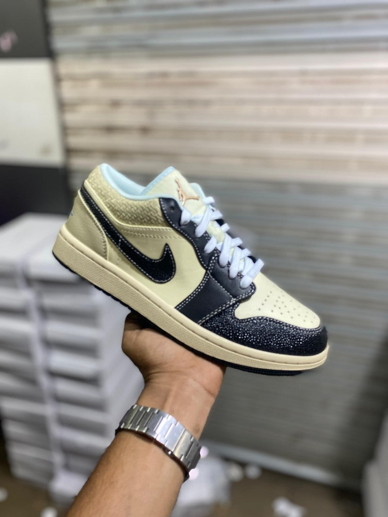 Nikee Air Jordan 1 Low Coconut Milk Black 115