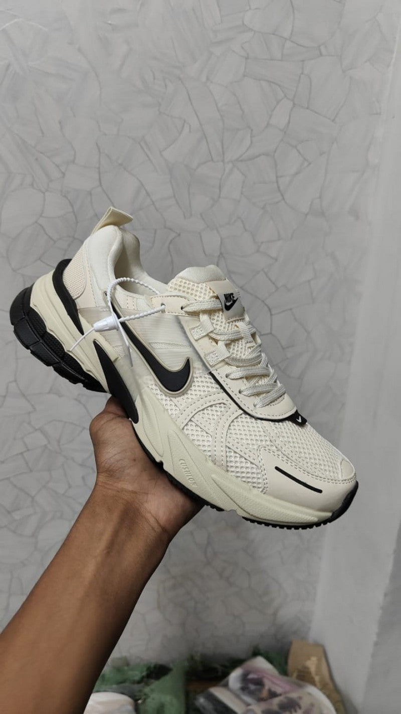 Nikee V2K Run Light Beige Black #140