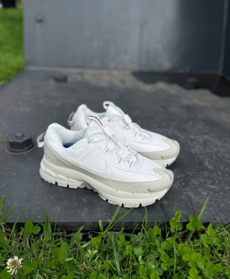 Nikee Zoom Vomero Roam #139