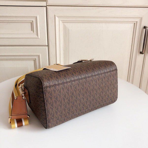Michael  Kors  Boston  Brown  With  Dust  Bag  (71012  Coffee  Brown)